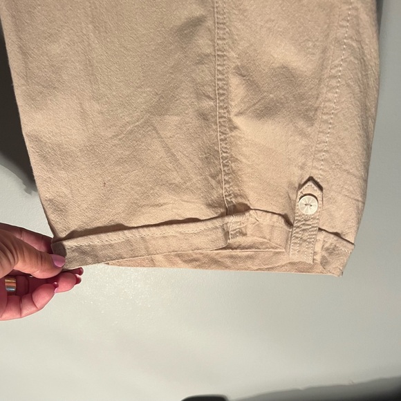 1X ERIKA CROPS - Picture 9 of 11